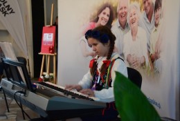 Patriotyczne śpiewanie - zdjęcie 13 