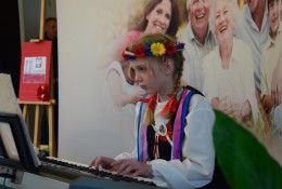 Patriotyczne śpiewanie - zdjęcie 15 